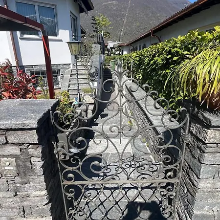 Casa Azalea Losone